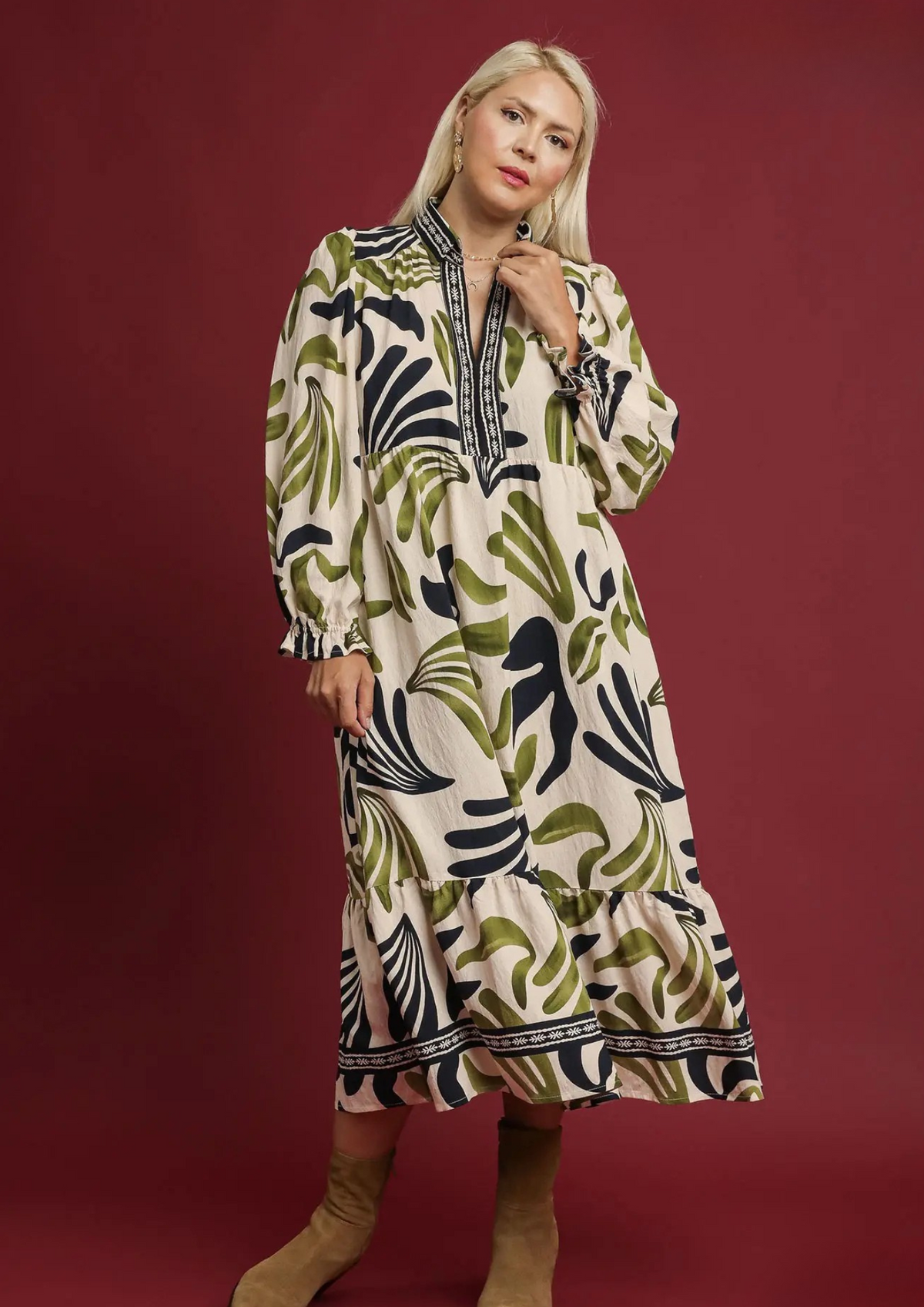 Pippa Dress - Curvy
